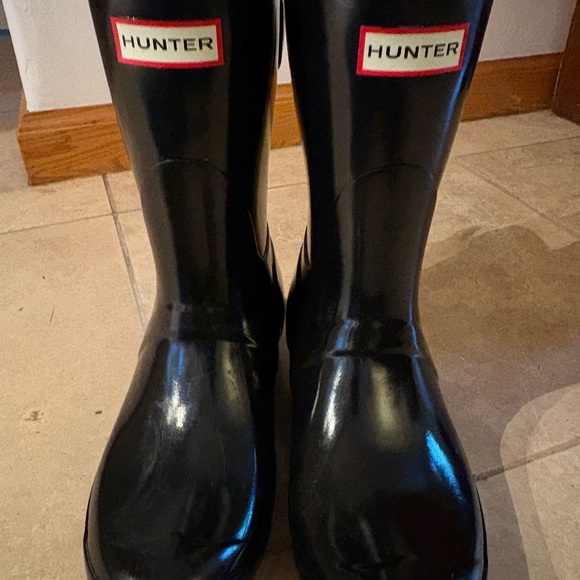 Hunter Glossy Black Rain Boots - Picture 12 of 14